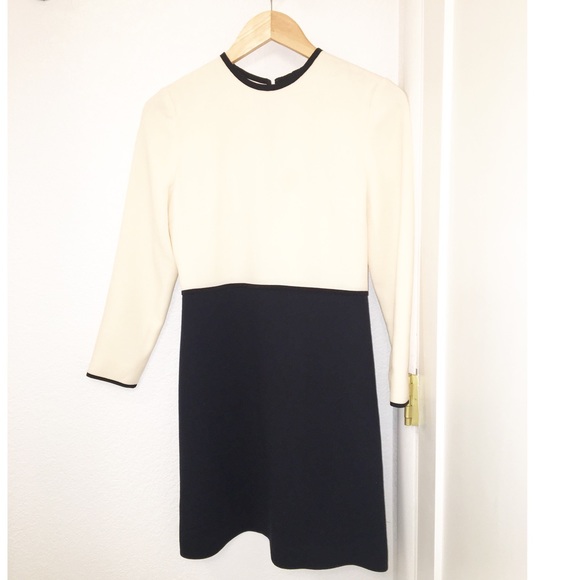 Victoria Beckham Dresses & Skirts - VICTORIA BECKHAM Long Sleeve Mini Black/Cream SZ:4